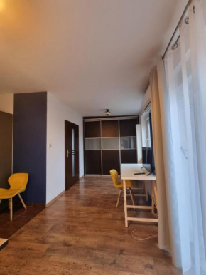 Uroczy apartament z parkingiem.